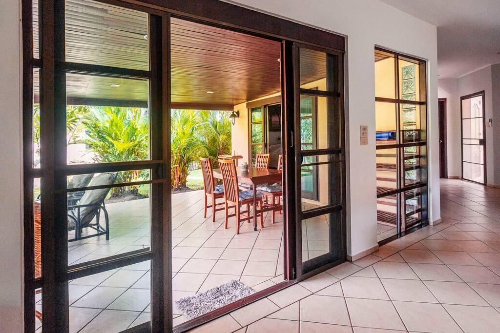 Family-Friendly House, A Few Steps From The Pool And Close To The Ocean. Mae Phim Bagian luar foto
